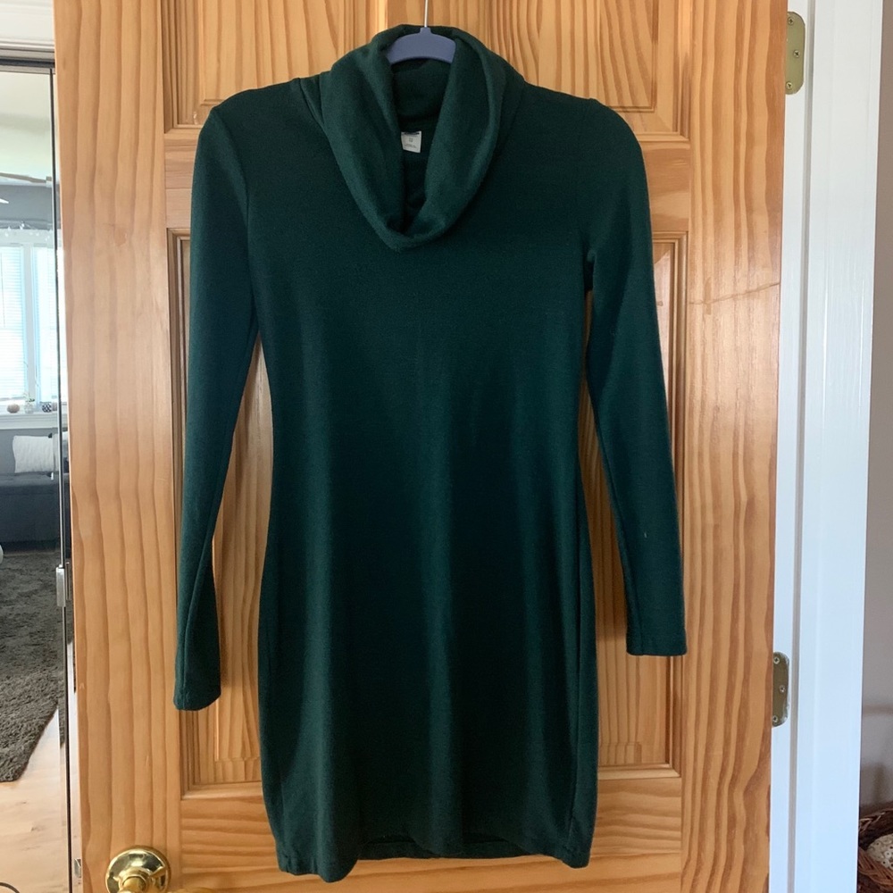 Old navy long sleeve turtle neck dress